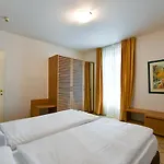 Aquazzurra & Hotel