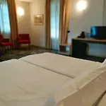 Aquazzurra & 4* קנוביו