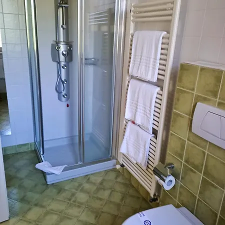 Szálloda Aquazzurra &