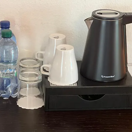 Aquazzurra &